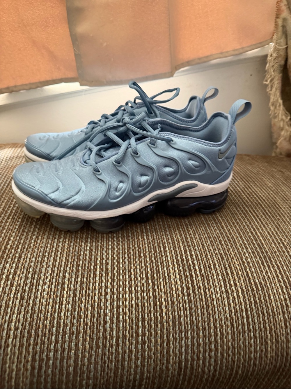 Nike men’s VaporMax Plus Sneakers - Light Blue